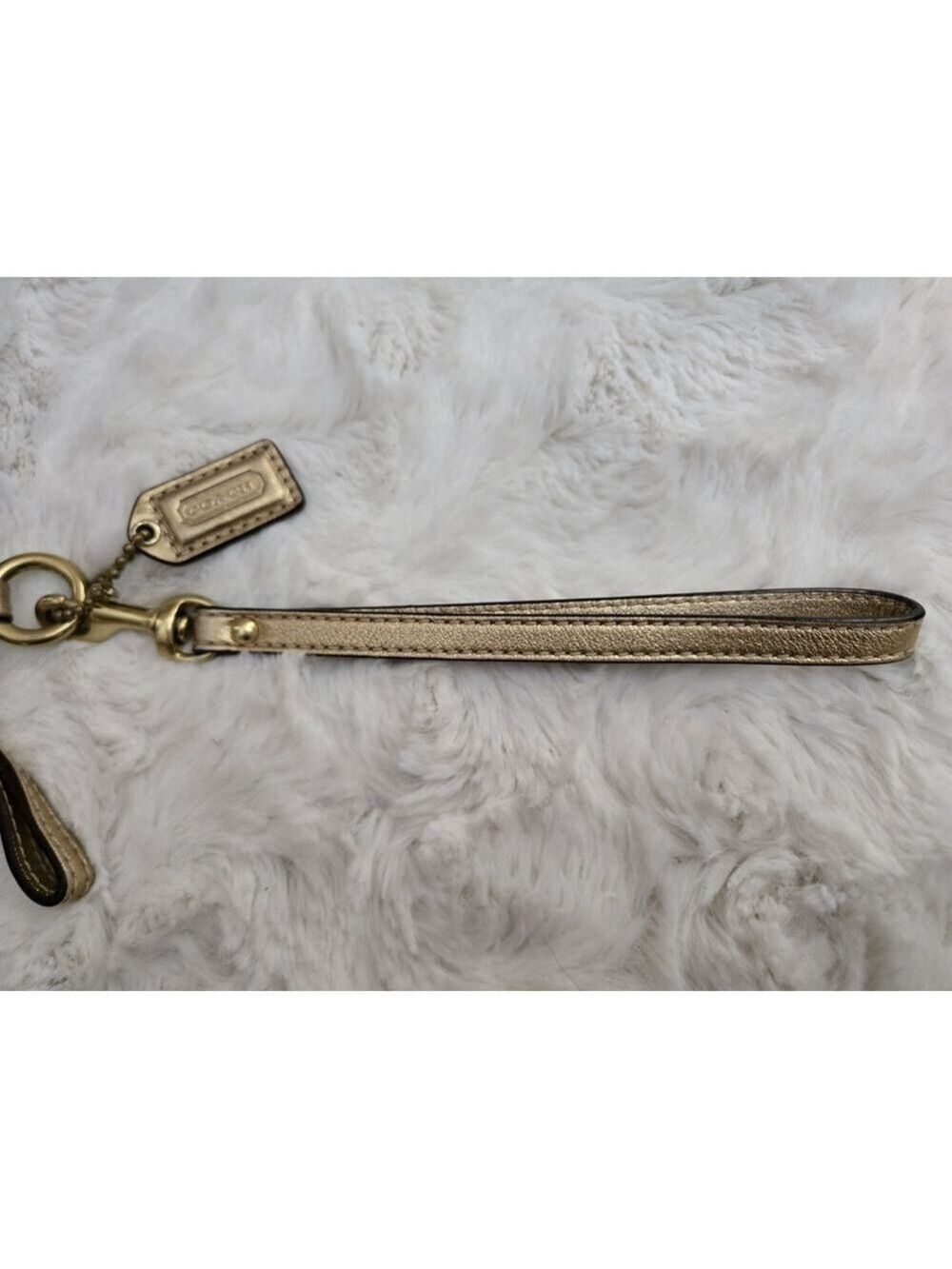 NWOT Coach Signature C Metalic Accented Wristlet Y2K - Picture 6 of 9